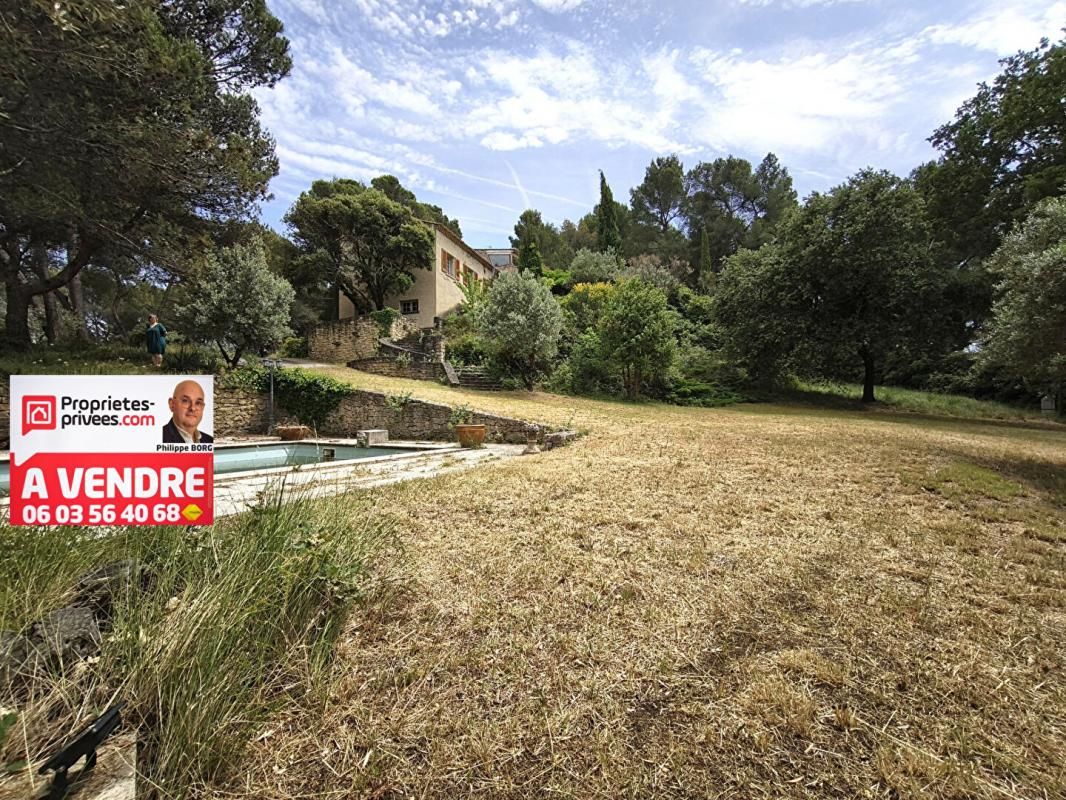 CARPENTRAS VUE IMPRENABLE POUR CETTE VILLA DE STANDING 2