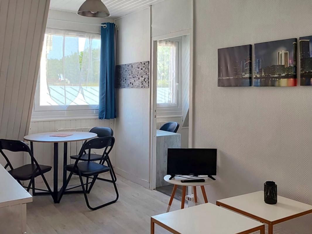 QUIMPER Lot de 3 studios meublés - Investissement locatif clé en main au coeur de Quimper 2