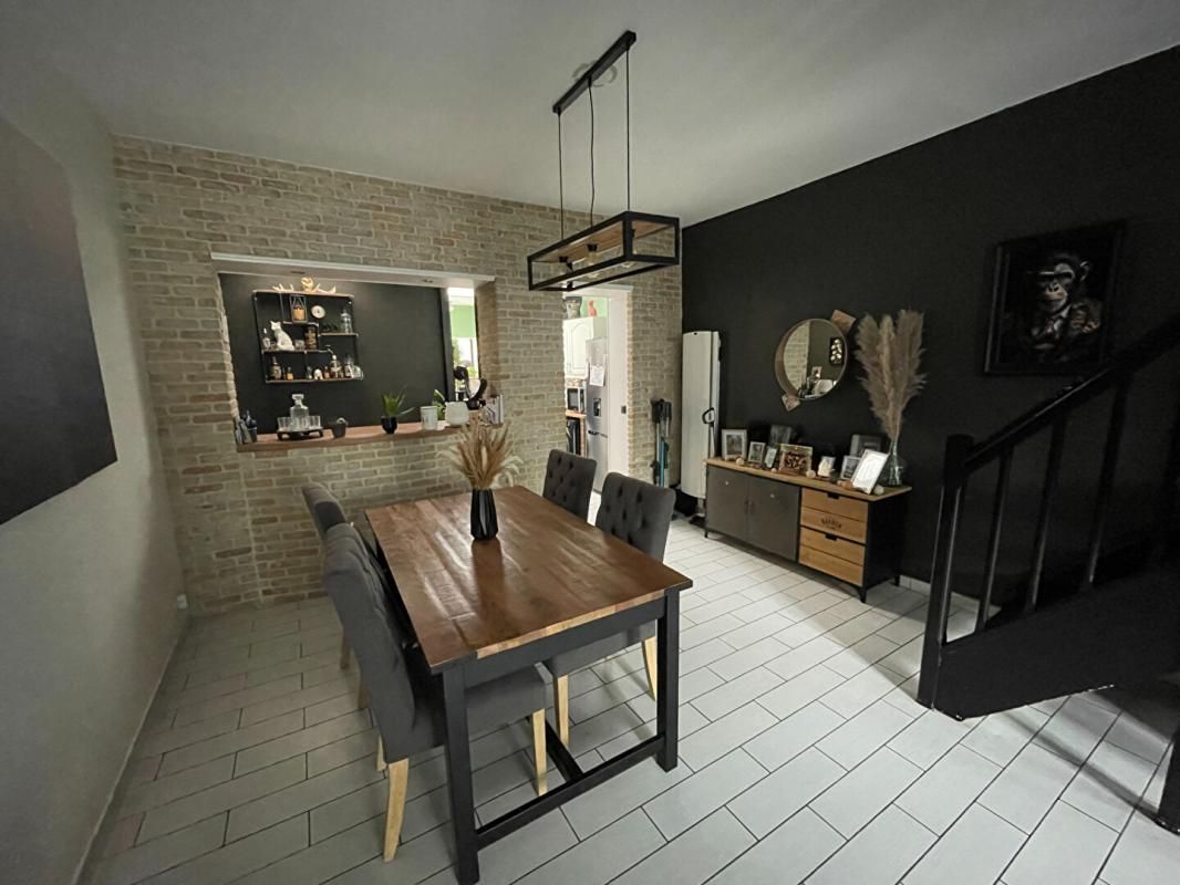 WATTRELOS Semi-flamande rénovée 95m² + jardin plein sud 2