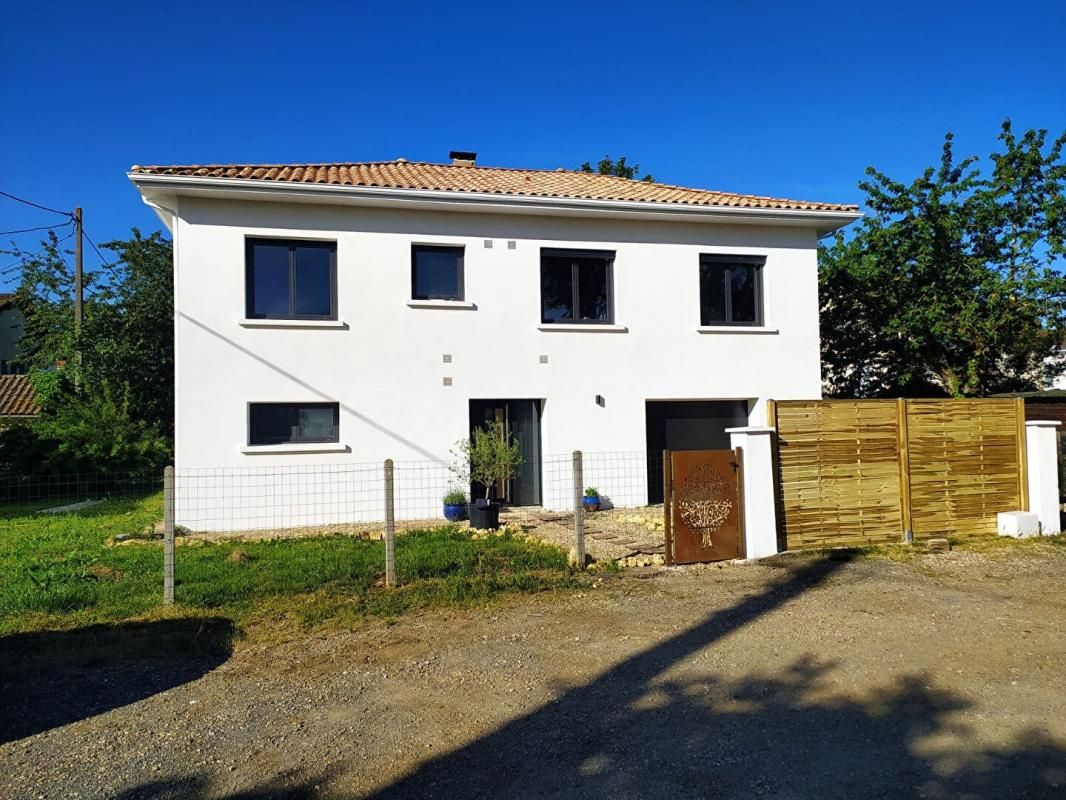BERGERAC Maison Bergerac 5 pièces 139 m² - 259 000 Euros - 1