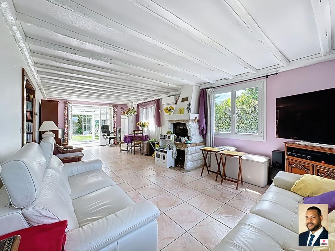 CHAMPIGNY-SUR-MARNE 200m² de maison familiale 7P avec jardin sous-sol total et véranda 3
