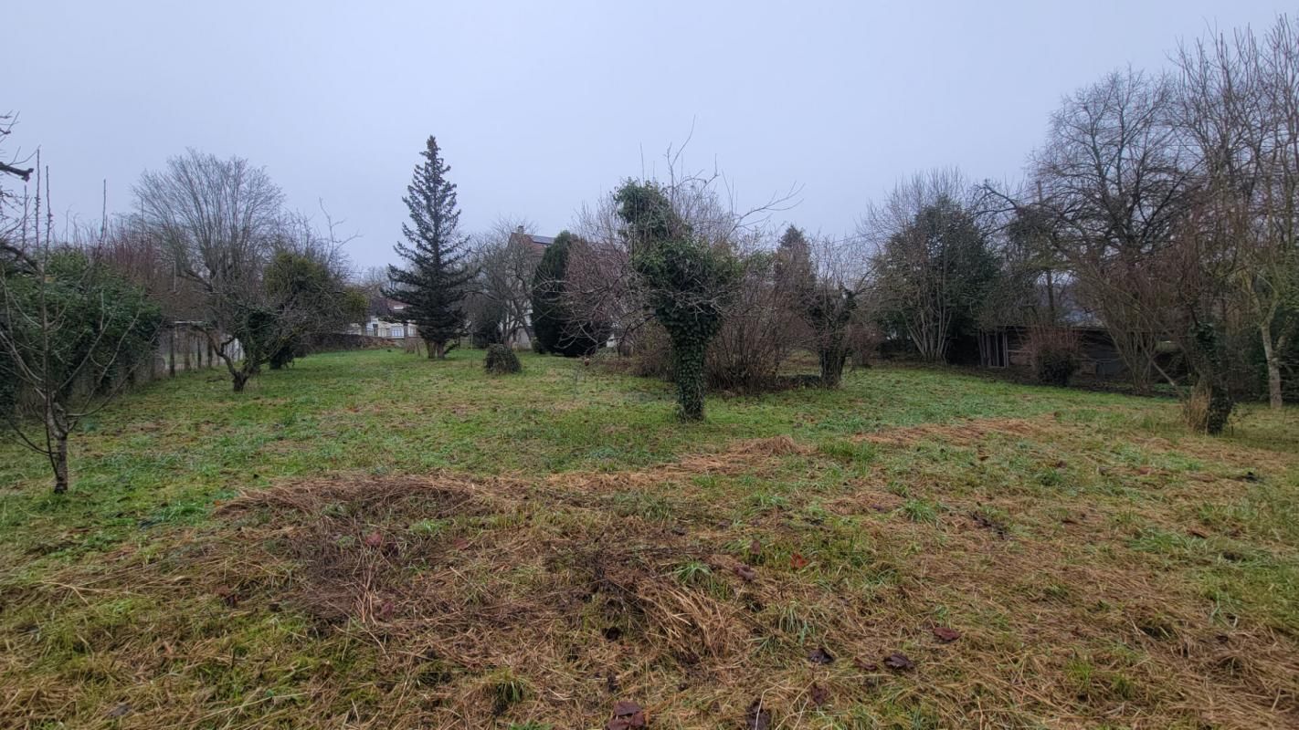 POMMEUSE Terrain à bâtir de 1 256 M2 entièrement viabilisé 3