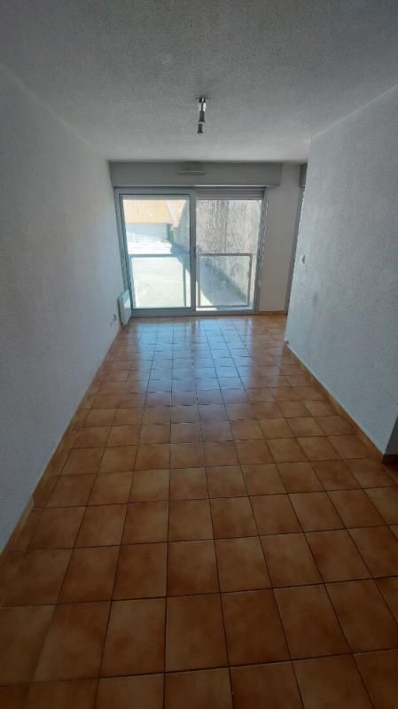 SETE Appartement Sete 2 pièce(s) 27 m2 1