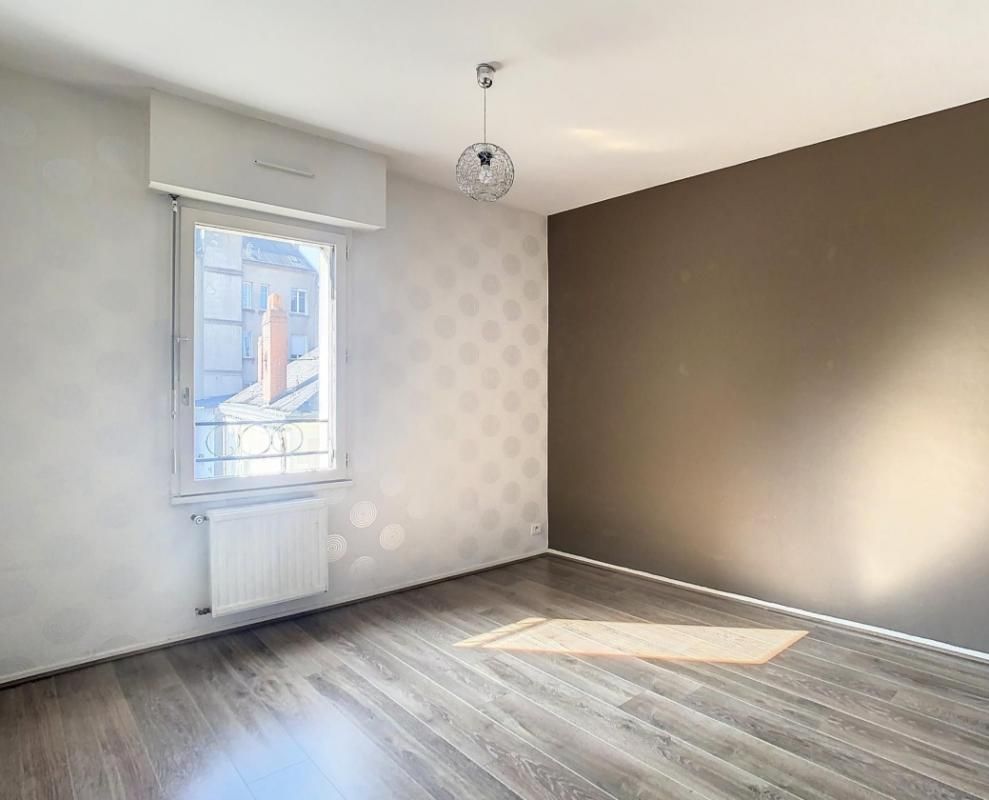 NANTES Appartement T4 quartier gare 4