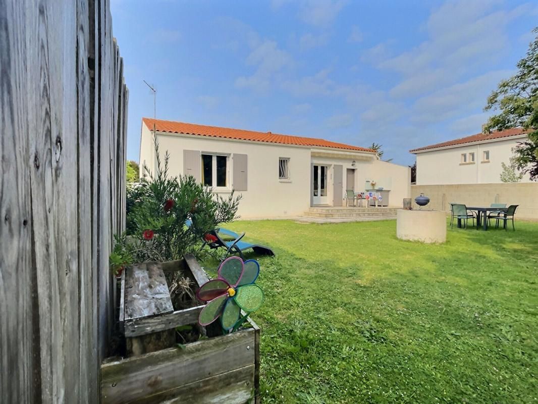 17480 -Maison 119 m² environ 5 Pièce(s)-Le Château d'Oléron-Charente Maritime -