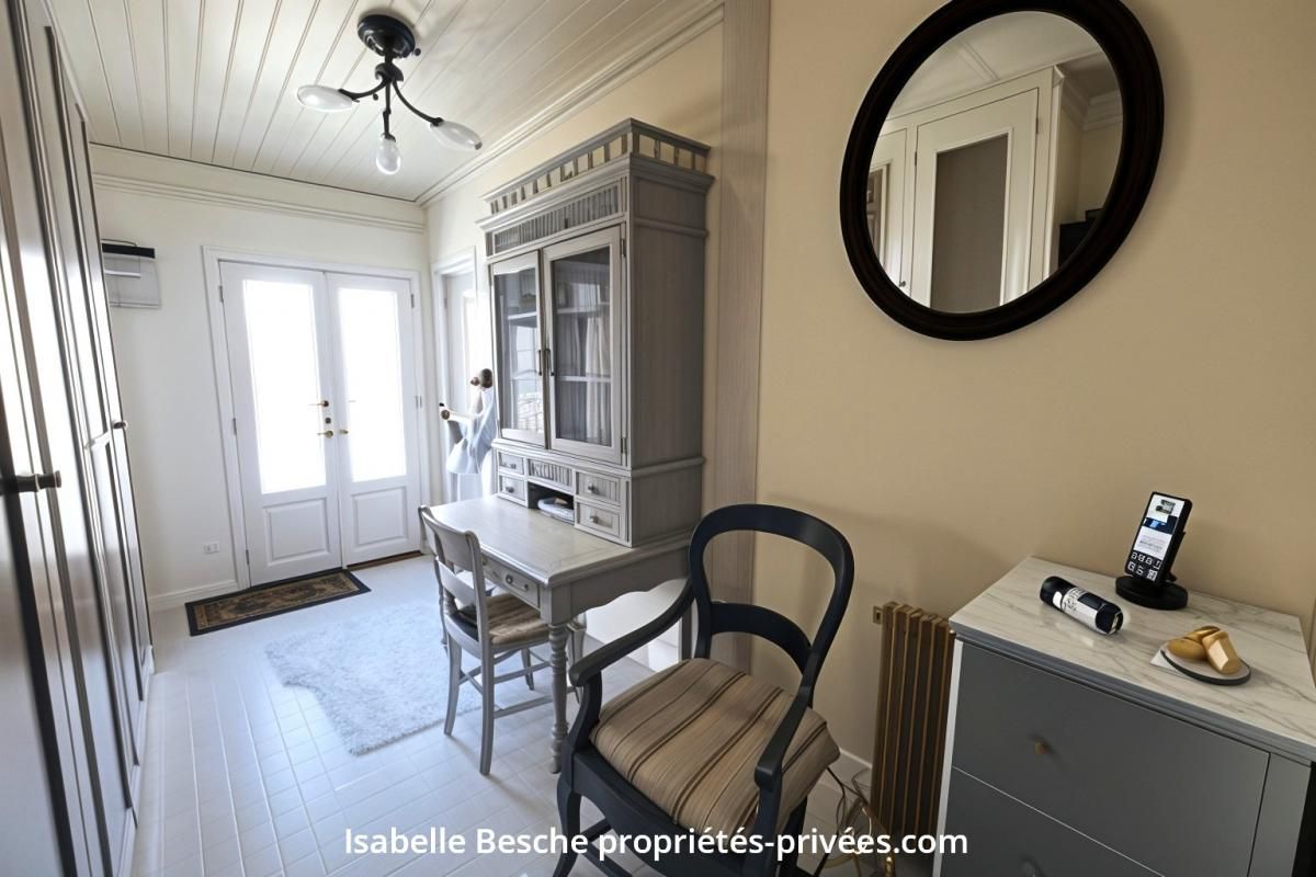 BORDEAUX Charmante maison en pierre ,  très beau jardin, trois / 4 chambres , dépendance 2