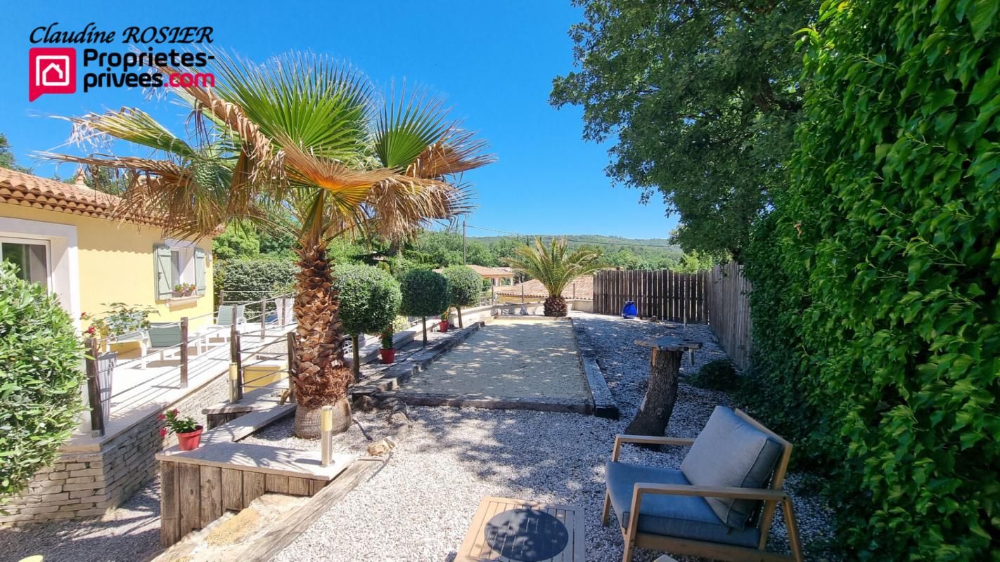 FORCALQUEIRET Villa Forcalqueiret 7 pièce(s) 170 m2 piscine garage 3
