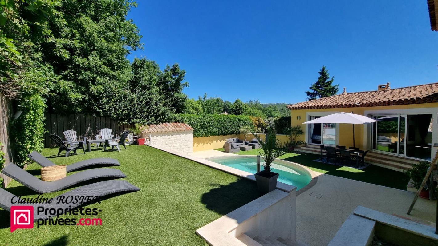 FORCALQUEIRET Villa Forcalqueiret 7 pièce(s) 170 m2 piscine garage 4