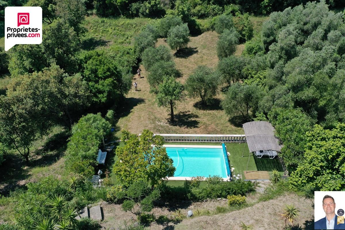 PEYMEINADE PROPRIETE 5 pièces 180 m2 VUE PANORAMIQUE /PISCINE / TERRAIN DE 1900 M2 2