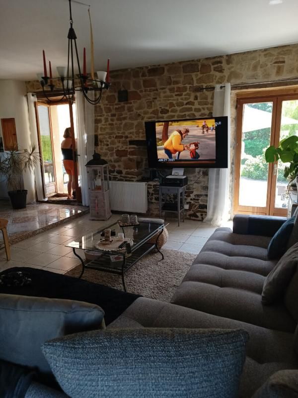 AUNAY-SUR-ODON Propriété d'agrément  6 pièce(s) 185 m2 4