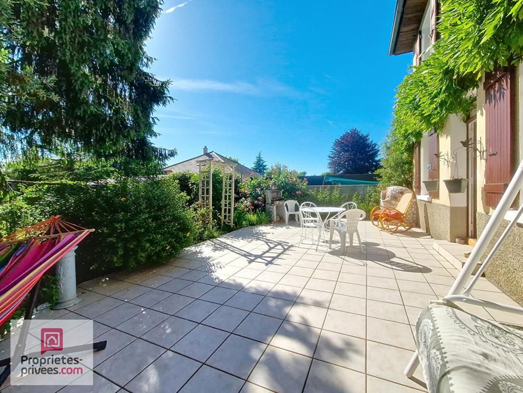 CHIMILIN Maison Chimilin 5 pièce(s) 90 m2 2