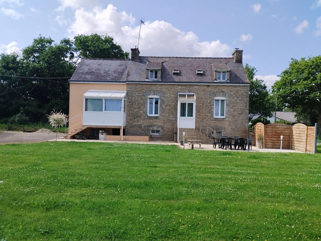 LANVENEGEN maison 4 chambres 97 M2 1