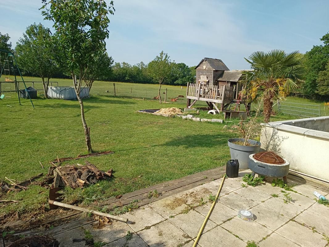 TROARN Maison  7 pièce(s) 100 m2 2