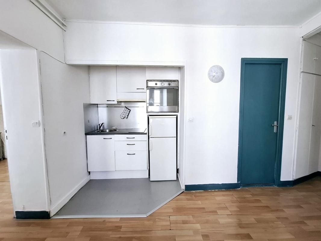 PARIS-19E-ARRONDISSEMENT Charmant 2 pièces de 31 m2 à 2 pas des Buttes Chaumont Paris 19e 4