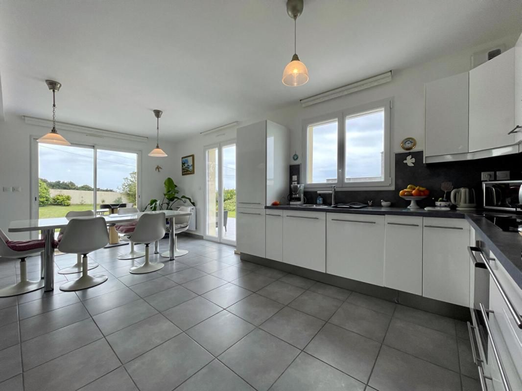 PLOZEVET MAISON 5 CHAMBRES - PLOZEVET CÔTÉ MER 4