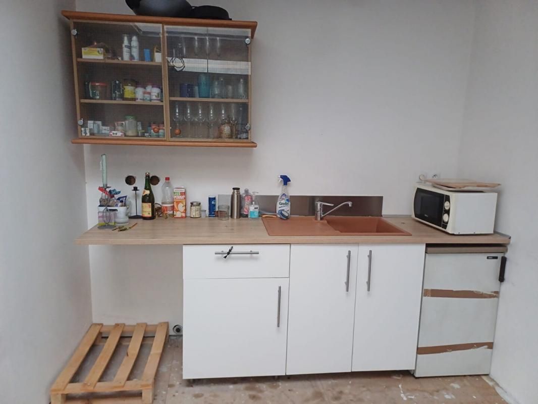 LILLE LILLE - Local commercial 120 m² , idéal investissement locatif au coeur de LILLE ! 2