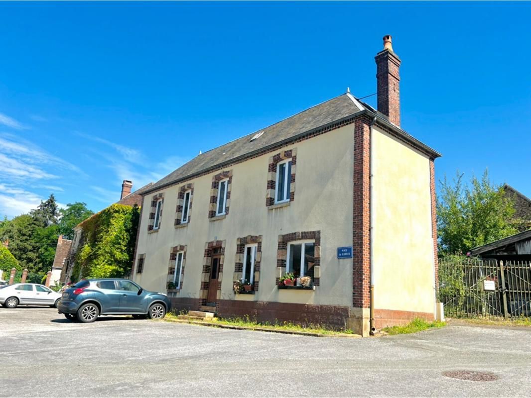 NOGENT-LE-ROTROU Maison à Saintigny 7 pièce(s) 124 m2 1