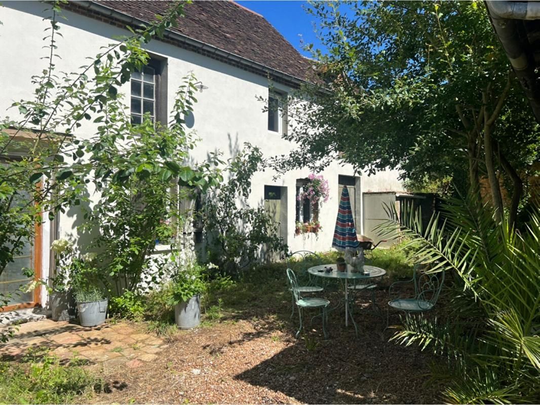NOGENT-LE-ROTROU Maison à Saintigny 7 pièce(s) 124 m2 2