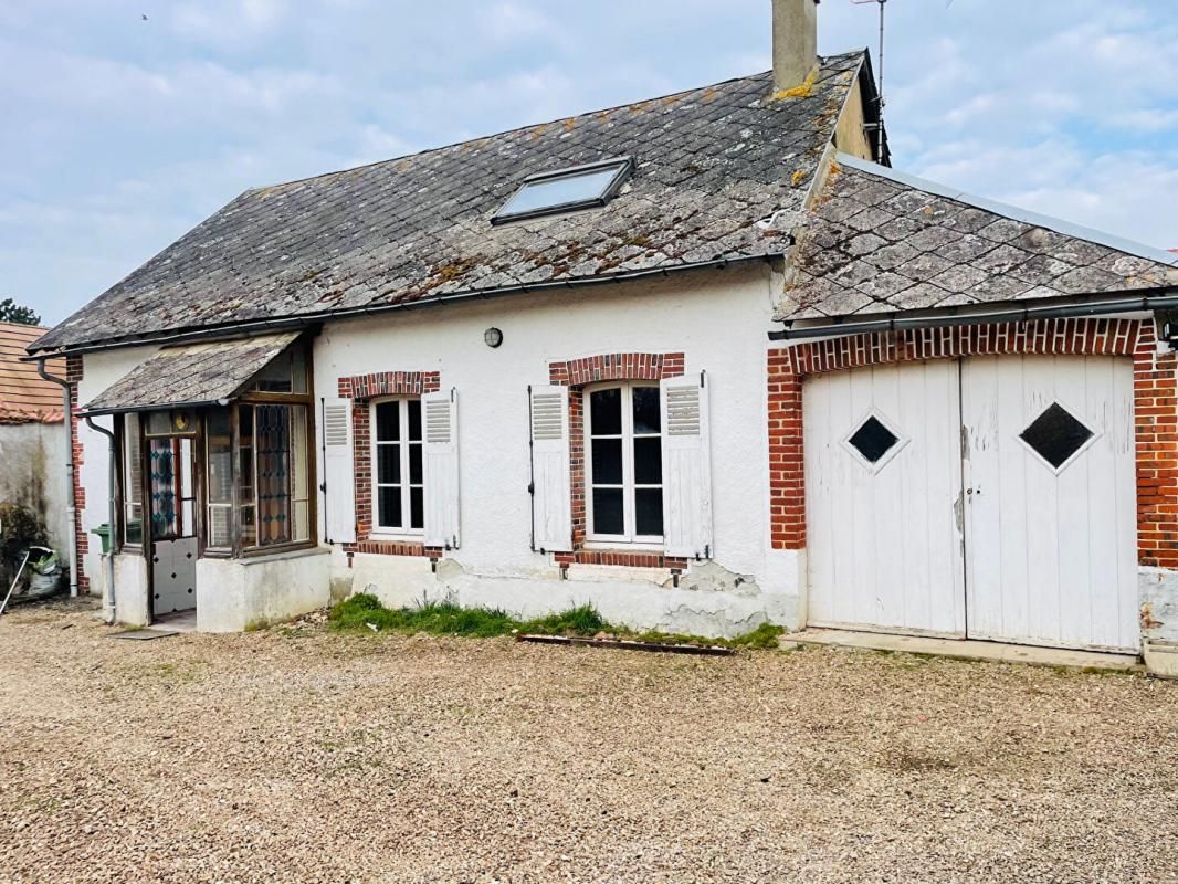 VILLEMEUX-SUR-EURE Maison à 10 min de Nogent le Roi, 5 pièces 90 m2, garage, jardin 1