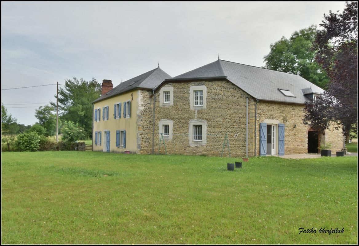 MONEIN - MAISON BEARNAISE 203 m² HABITABLE