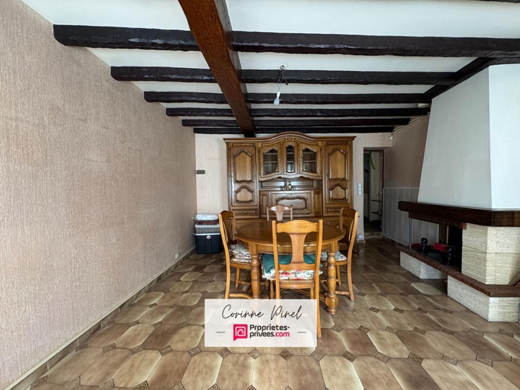 SAINT-ROMAIN-DE-COLBOSC Maison de ville - Centre bourg - Idéal investisseur ou projet familial 2