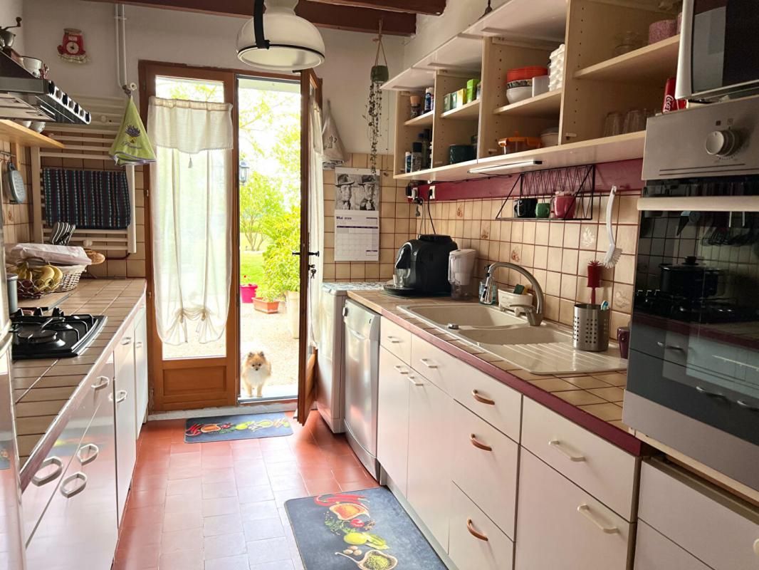 DROUE LONGERE RENOVEE PARIS 1H30 + UNE PETITE MAISON A RENOVER 3