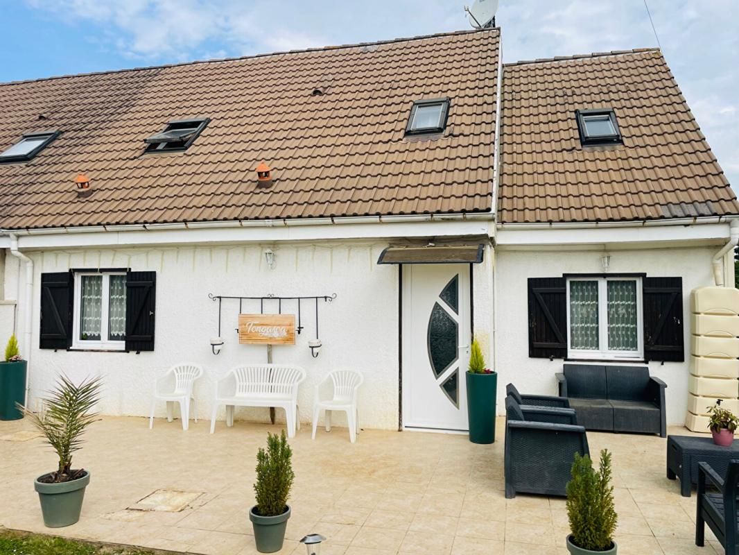 Maison Villemeux sur Eure 5 pièces140 m2, 3 chambres, jardin, véranda