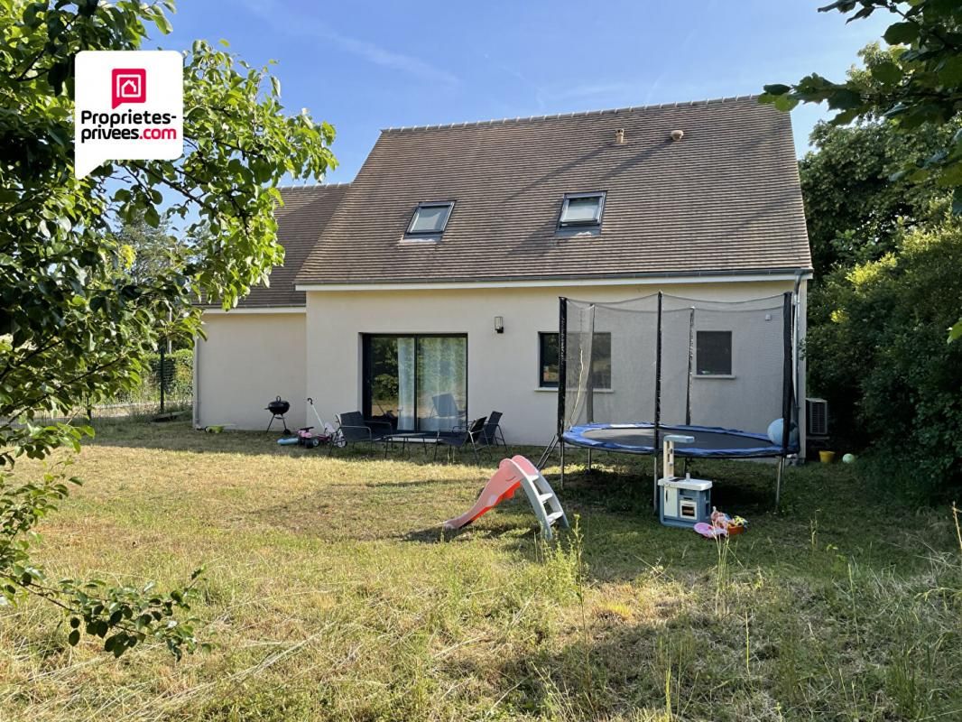 HOUDAN Maison 110m2 5pièces 4 chambres garage jardin 620m2 303000 HAI 2