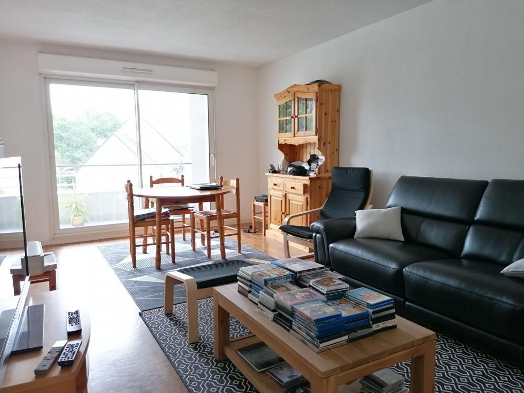 PLESCOP Appartement Plescop 4 pièce(s) 61 m2 2