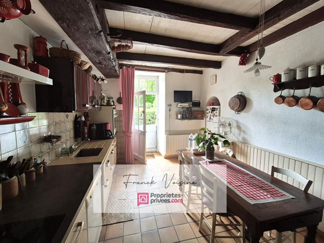SÈVREMONT A VENDRE Maison de caractère à Sèvremont sur une parcelle de 3500 m2 env 2