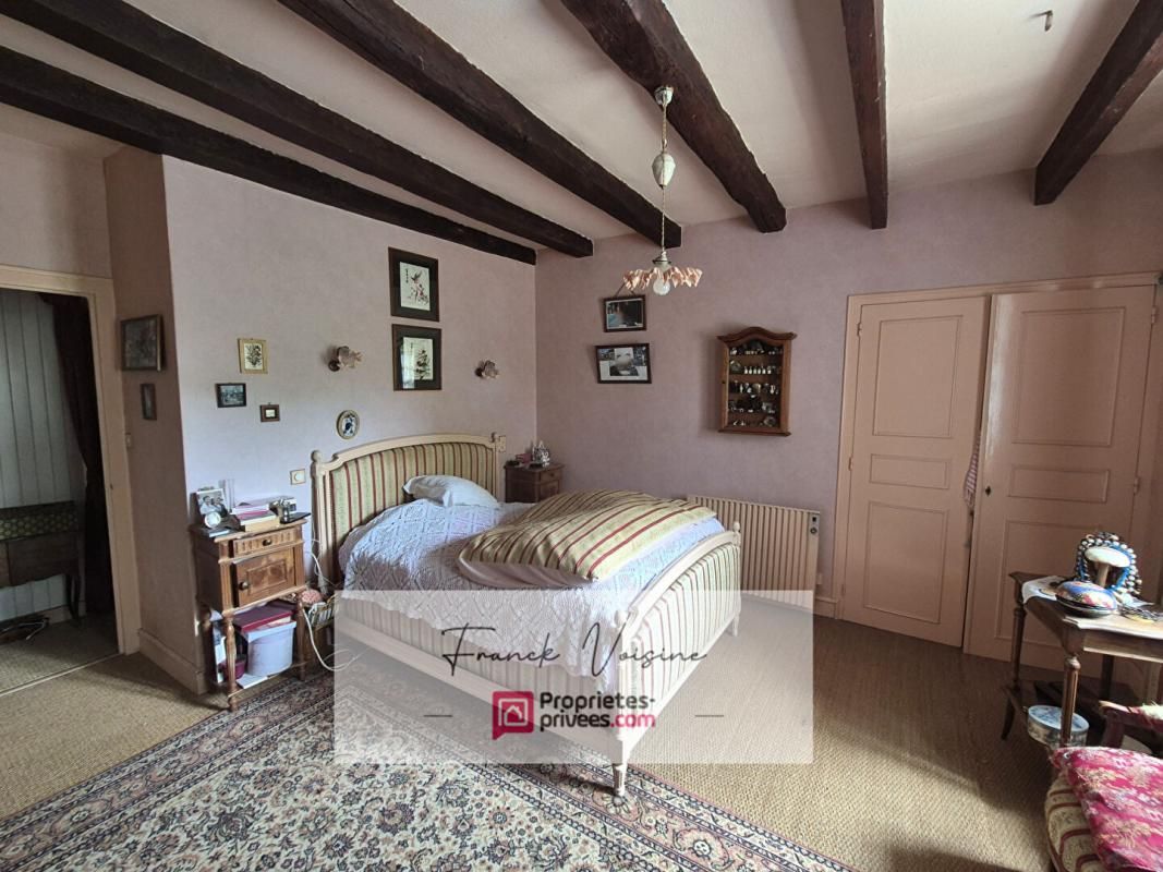 SÈVREMONT A VENDRE Maison de caractère à Sèvremont sur une parcelle de 3500 m2 env 4
