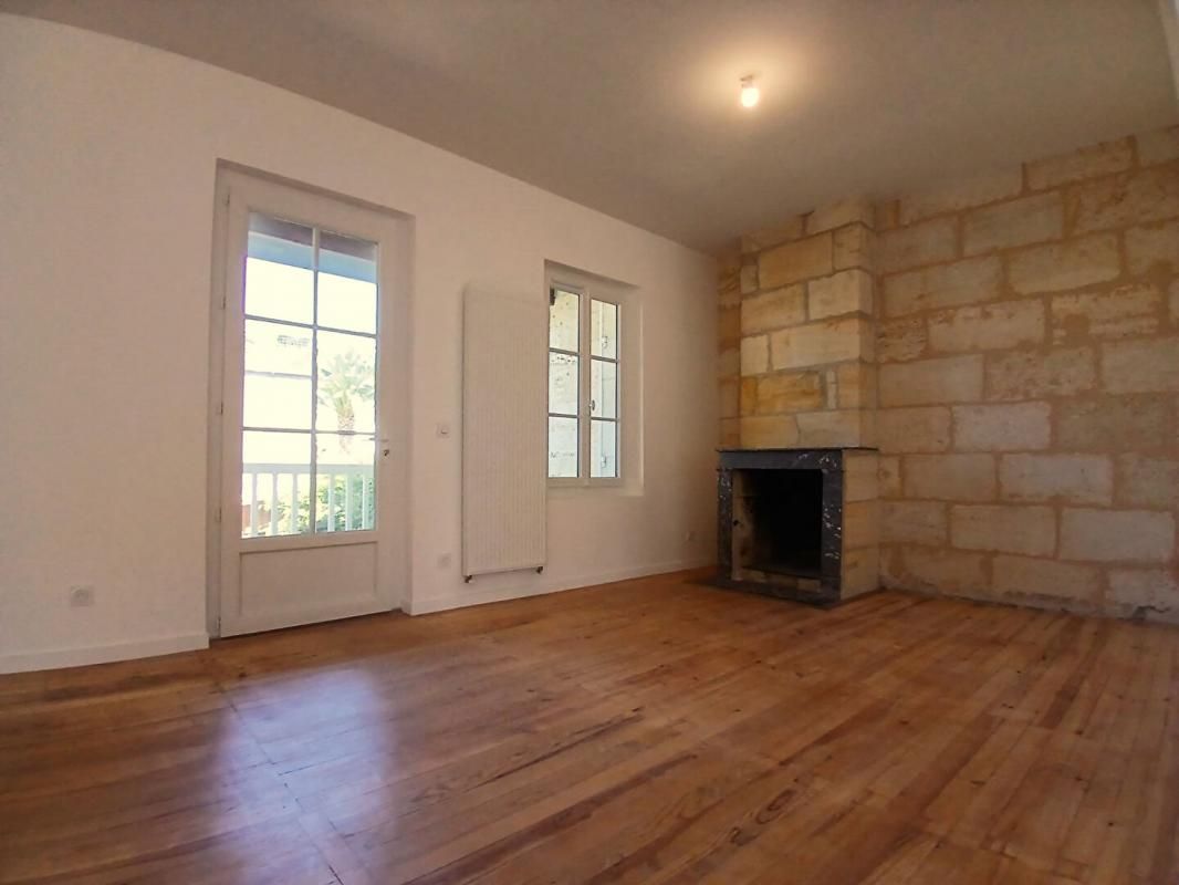 BORDEAUX Maison Bordeaux 3 pièce(s) 86 m2 2