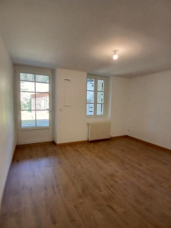 BORDEAUX Maison Bordeaux 3 pièce(s) 86 m2 4