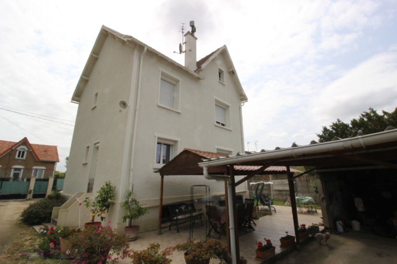 CHATELLERAULT Maison Chatellerault 7 pièce(s) 118.48 m2 2
