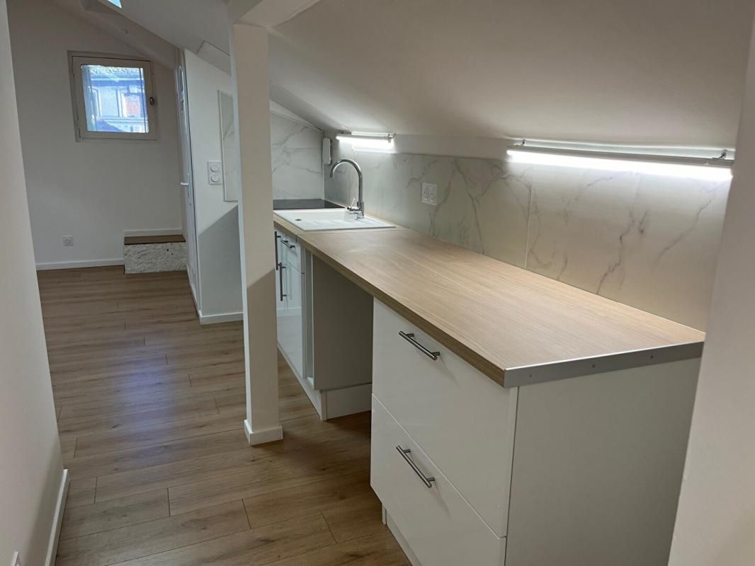 BEZIERS Appartement Beziers 2 pièce(s) 42.87 m2 4