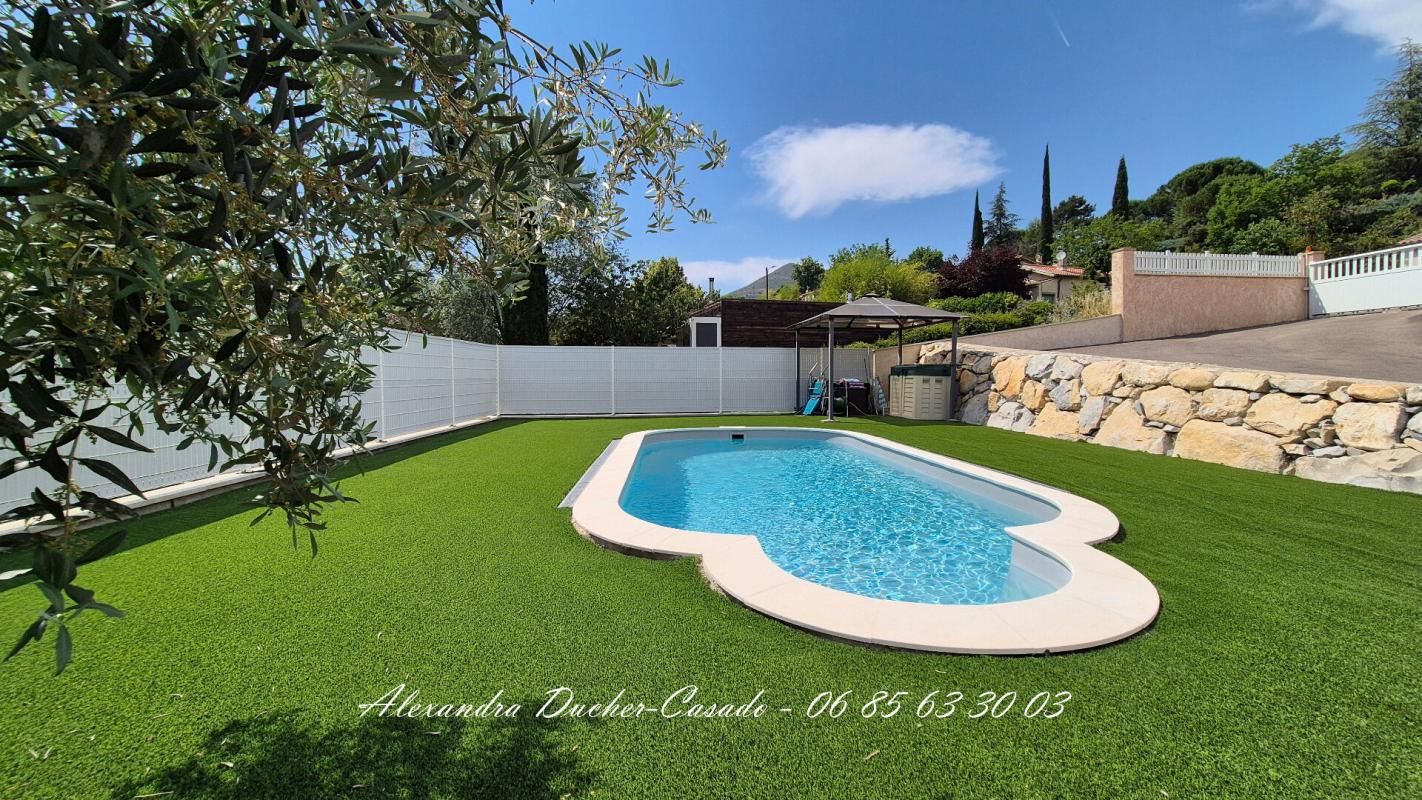 MIRABEAU Villa avec piscine 2