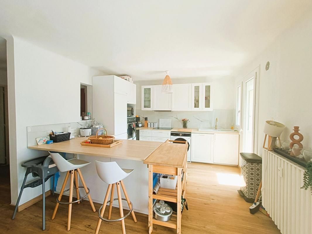 LA GARDE En exclusivité, Superbe Appartement T3 de 64 m2 Refait à Neuf 1