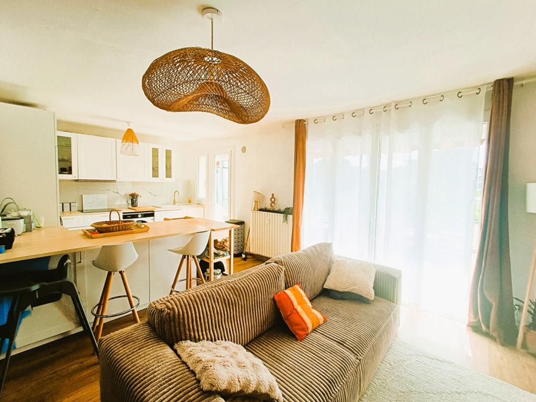 LA GARDE En exclusivité, Superbe Appartement T3 de 64 m2 Refait à Neuf 2