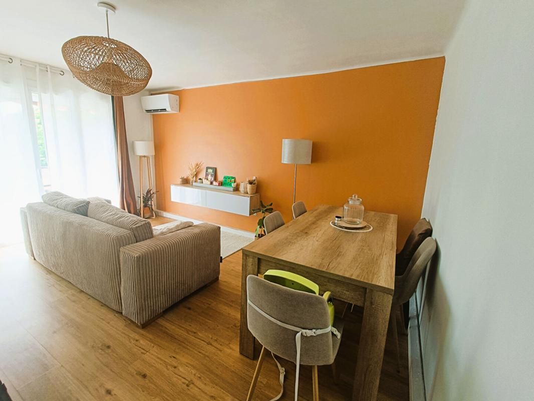 LA GARDE En exclusivité, Superbe Appartement T3 de 64 m2 Refait à Neuf 4