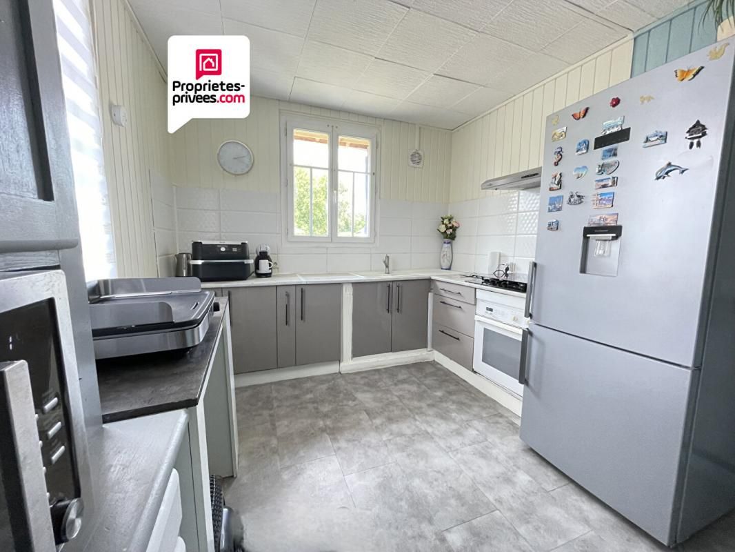 ANET Maison 4 pièces 2 chambres 1 bureau cave jardin 1571m2 159000 HAI 2