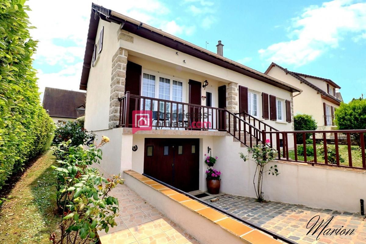 SAINT-JUST-EN-CHAUSSEE PAVILLON 125 m² QUARTIER RECHERCHE 1