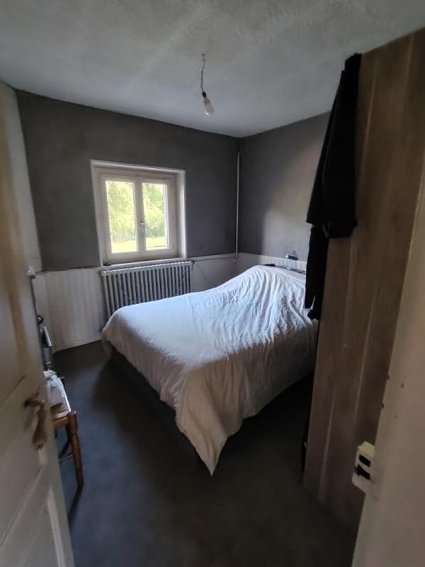 MONDOUBLEAU Perche, longère avec belles dépendances terrain arboré et calme 4