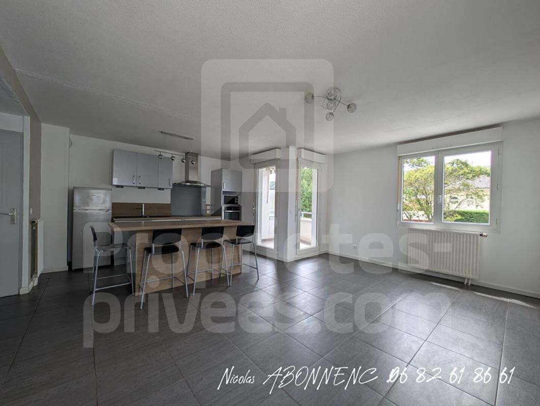 ECHIROLLES Appartement Echirolles 2 pièce(s) 52 m2 2