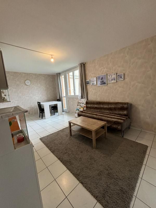 NOISY-LE-GRAND Magnifique appartement de 4 pièces avec place de parking et cave, la Marne à deux pas ! 4