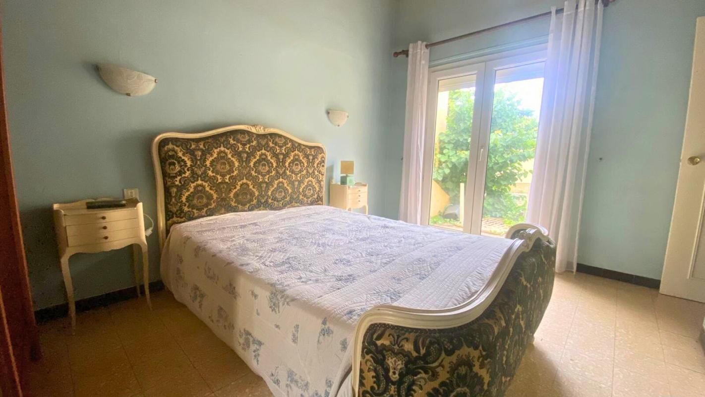 CABESTANY À Vendre - Maison T5 de plain-pied à Cabestany - 83 m² - 4 chambres - Parcelle 425 m² 3