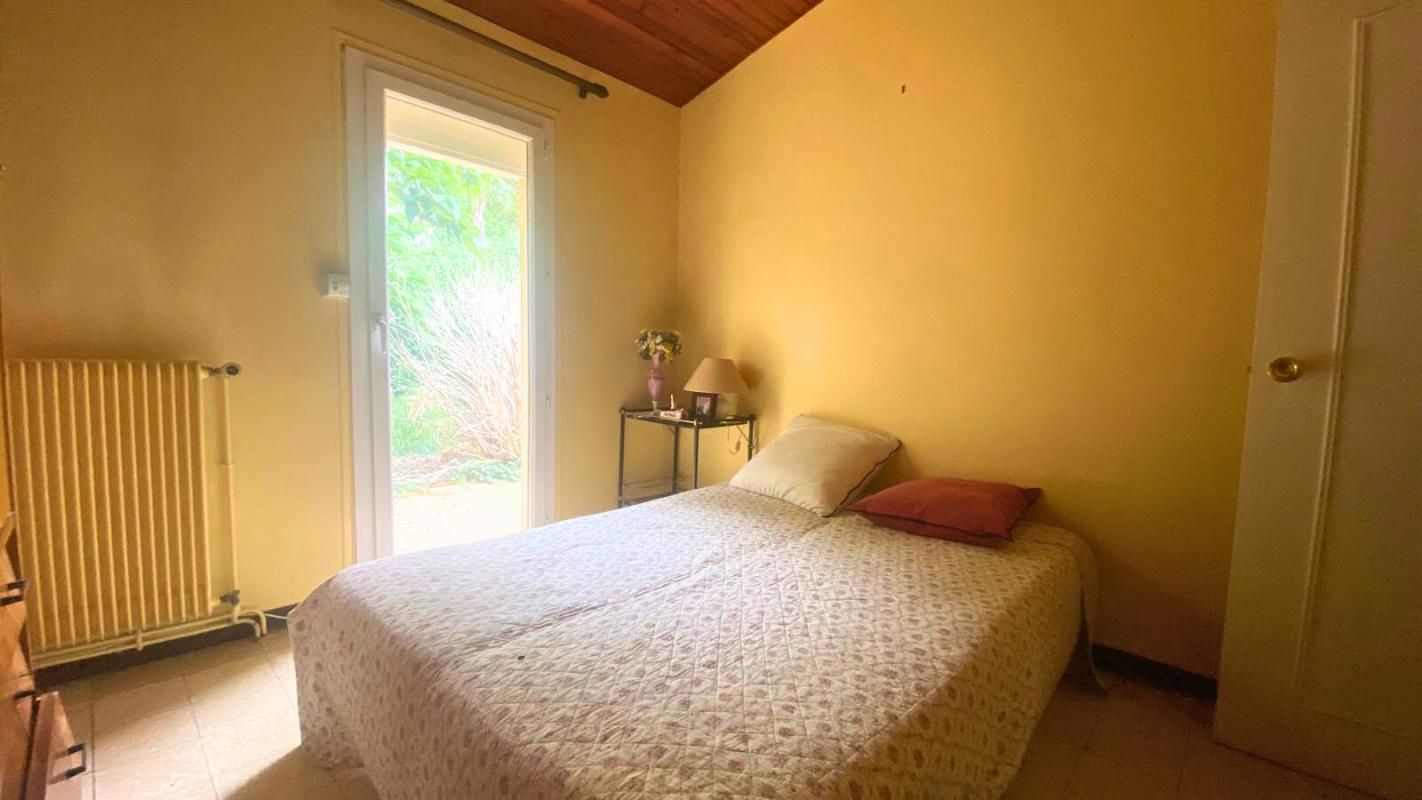 CABESTANY À Vendre - Maison T5 de plain-pied à Cabestany - 83 m² - 4 chambres - Parcelle 425 m² 4