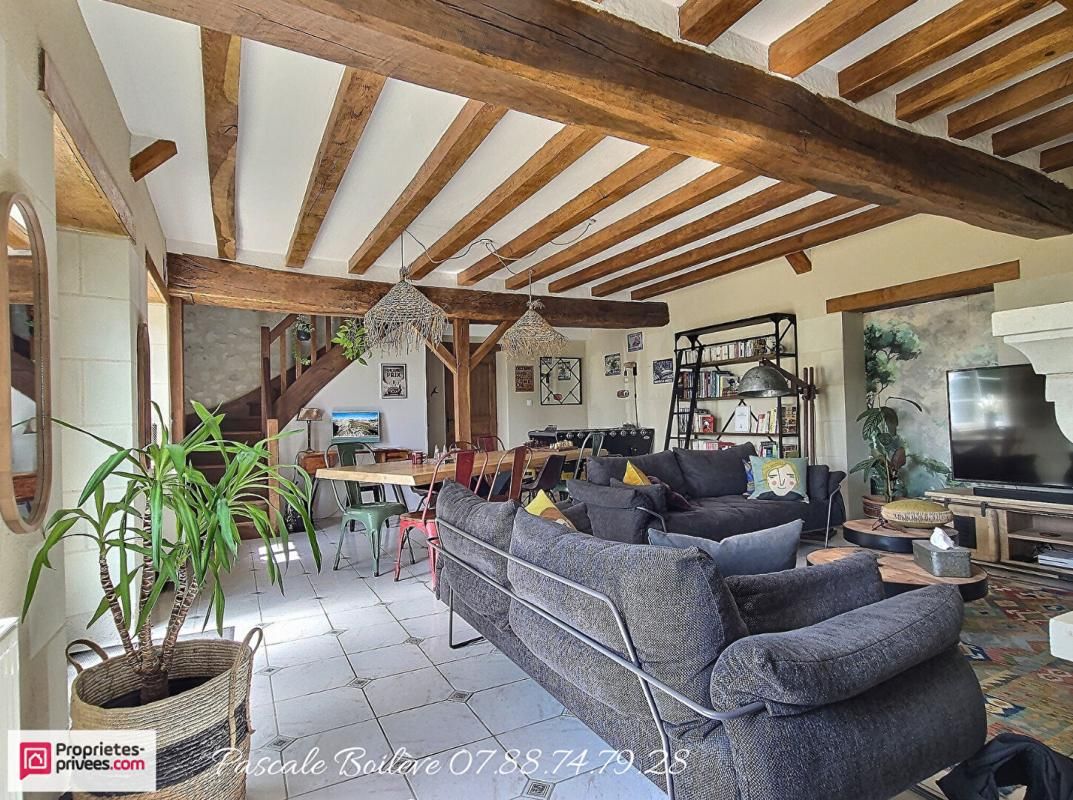 PARCAY-LES-PINS Longère 140 m² - NOYANT-VILLAGES 3