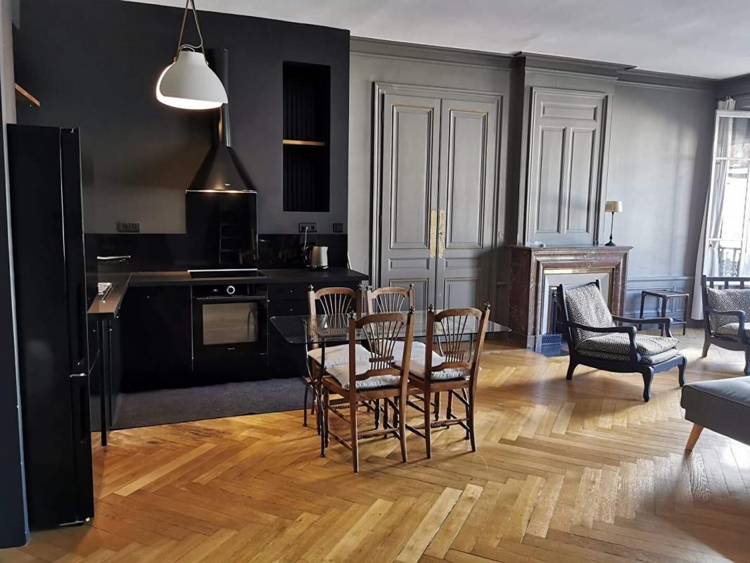 Appartement Lyon 6 ème - 2 pièce(s) 67 m2