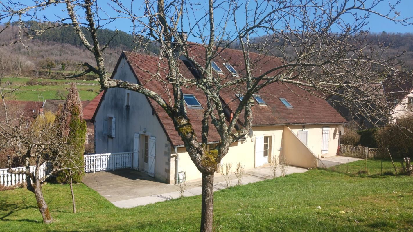 MACORNAY Maison Lons Le Saunier 6 pièce(s) 112 m2 1