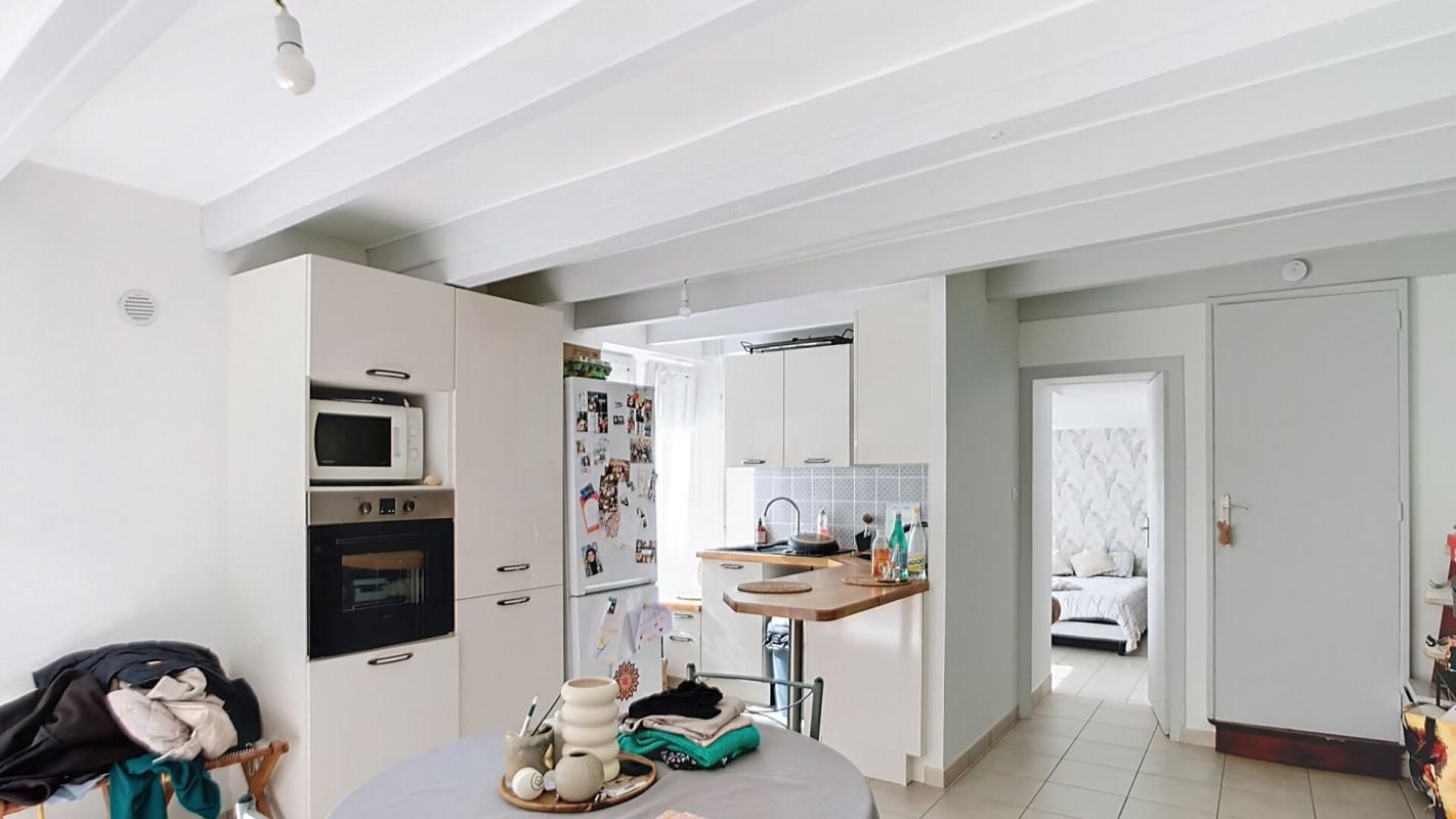 CHAUVIGNY Maison Chauvigny 4 pièce(s) 80 m2 2